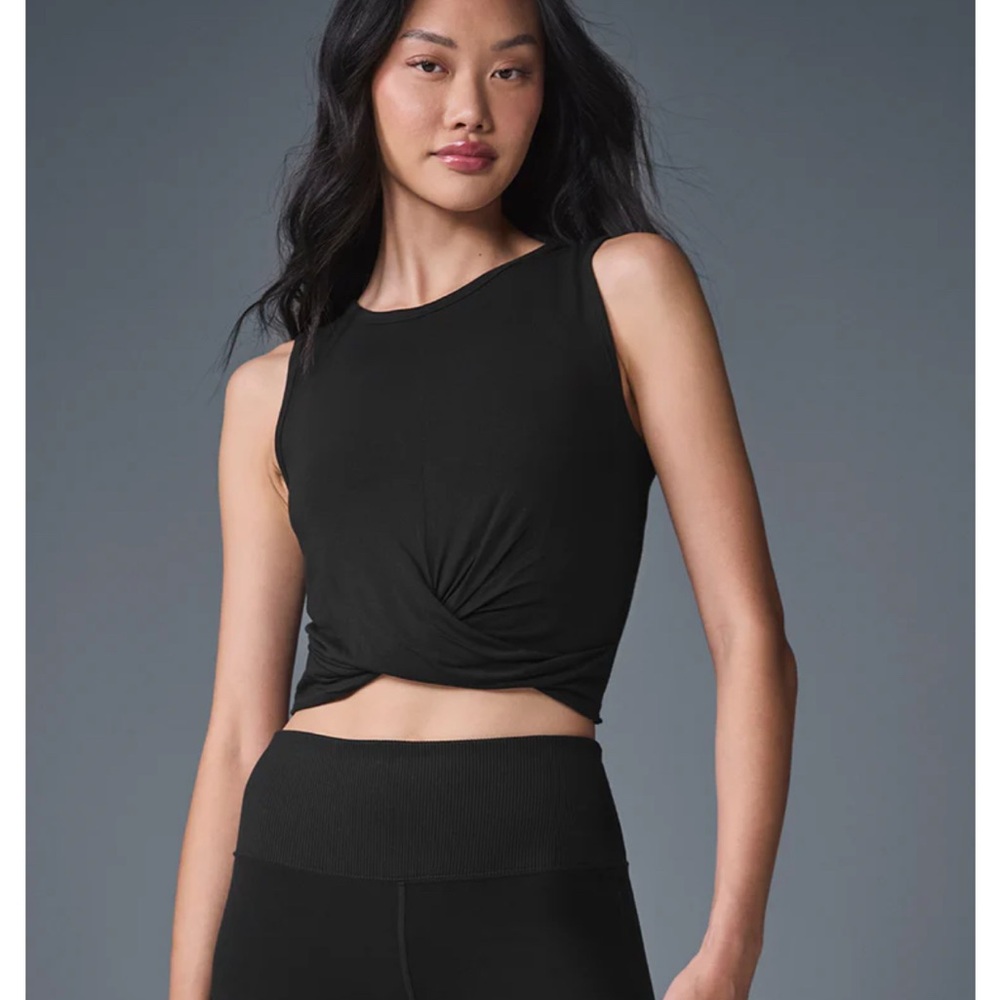 ALO Cover Tank - Crop Top (Barely Worn)
